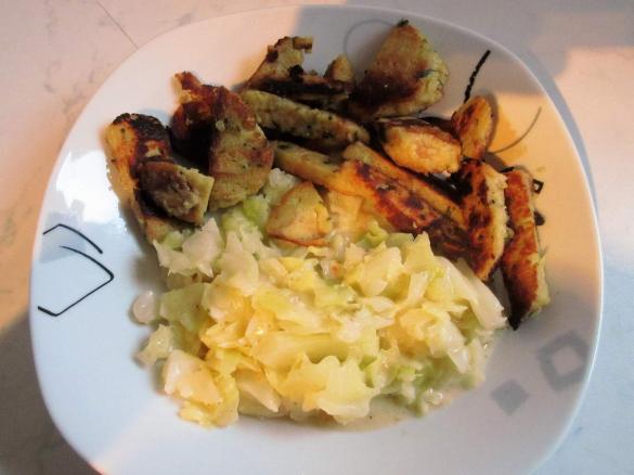 Spitzkohlgemüse mit Saurer Sahne