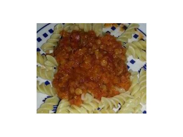Bolognese aus roten Linsen 