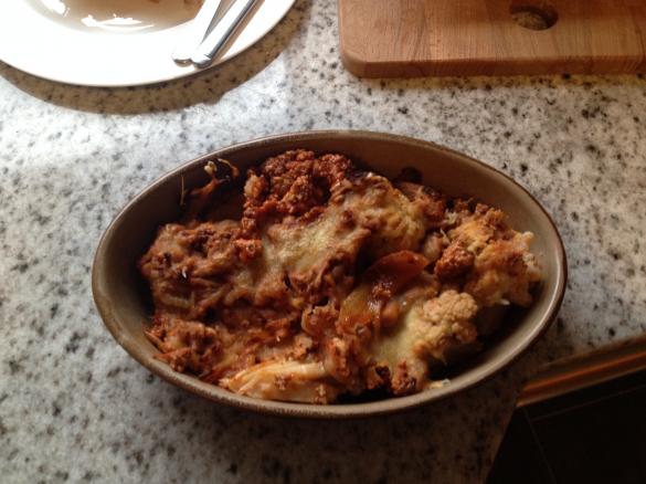 Low Carb Blumenkohl-Hackauflauf