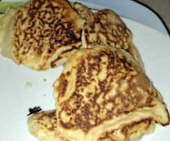 Apfel-Pancakes für Babys (Baby led weaning, ab 7. Monat)