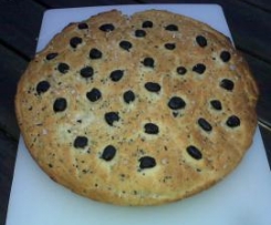 Focaccia mit Oliven