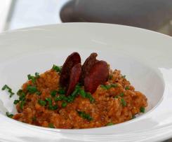 Mediterranes Tomaten-Risotto (pikant) mit Chorizo und Oliven