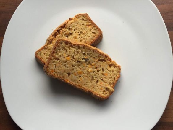 gesunder Pfirsich-Möhren-Kuchen