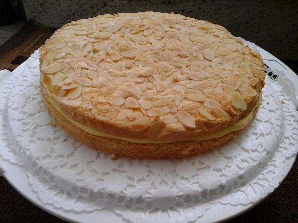 Fredi´s Bienenstich