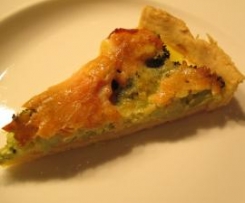 Quiche mit Brokkoli und Räucherlachs