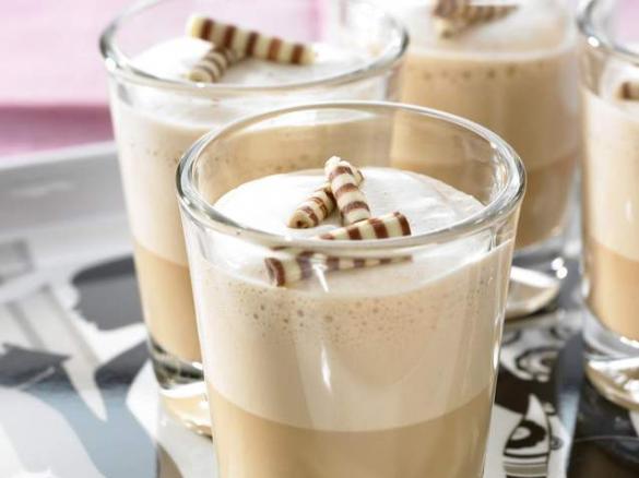 Variation von Spumone al Café 