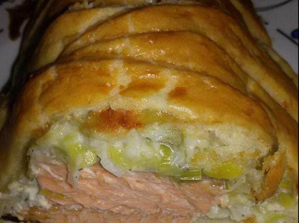 Lachs mit Lauch im Blätterteig Mantel