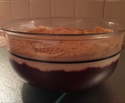 Kirsch-Quark-Dessert
