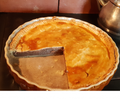 Gedeckter Feigenkuchen