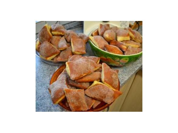 Fasnetsküchle, Krapfen, Scherben