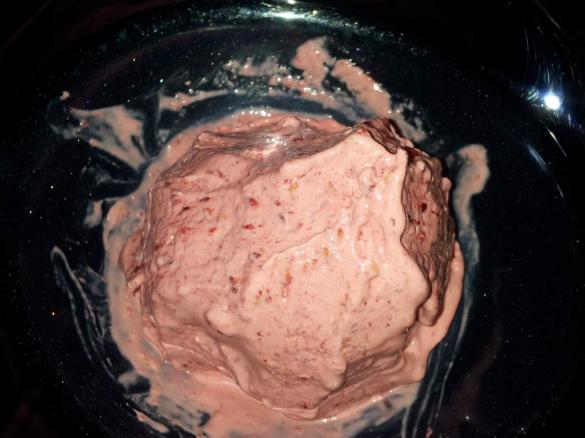 Himbeer-Vanilleeis (WW 360°taugl.)