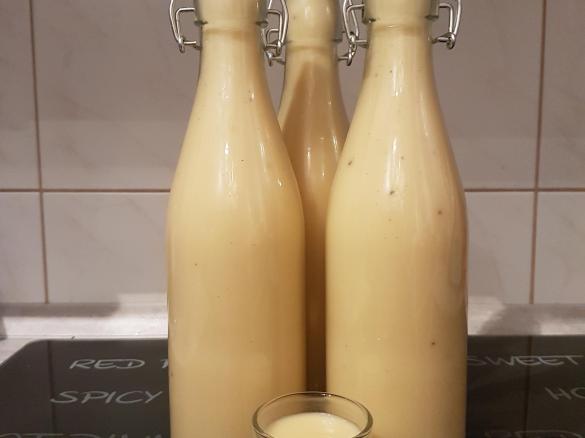 43er-Maracuja-Likör