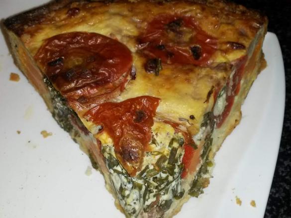 Gefüllte Tomatentorte