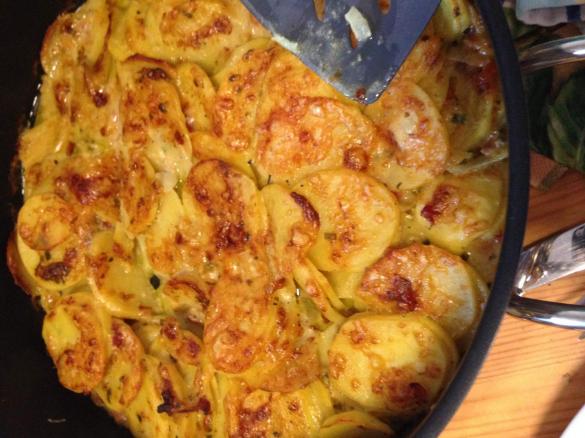 Variation von Kartoffelgratin / Kartoffelauflauf mega lecker und schnell gemacht