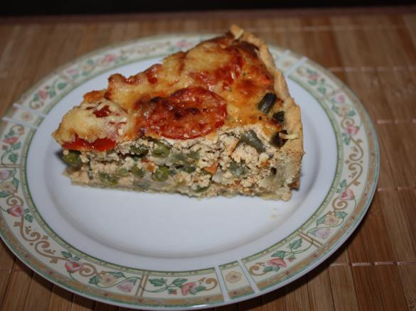 Gemüsequiche mit Tofu