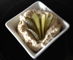 Frischkäse-Thunfisch-Creme