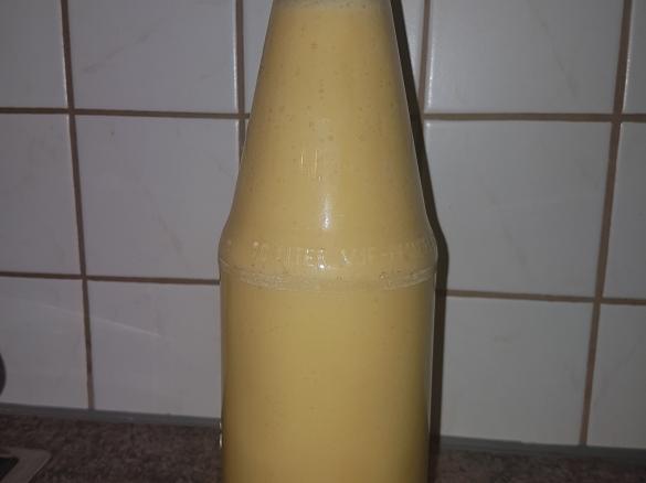 Eierlikör-Pinacolada-Likör