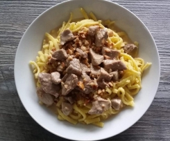 Geschnetzeltes mit Cashewkernen