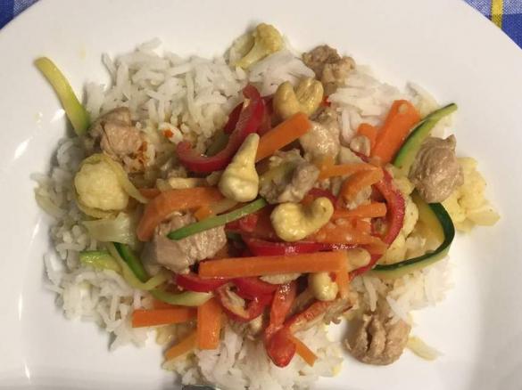 Variation von Thailändisches Gemüsecurry mit Reis