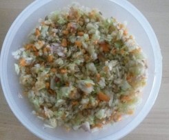Weißkohlrohkostsalat mit Apfel