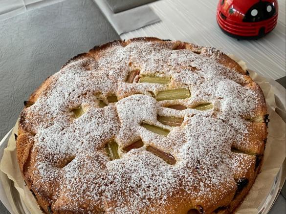 Blitz-Rhabarberkuchen