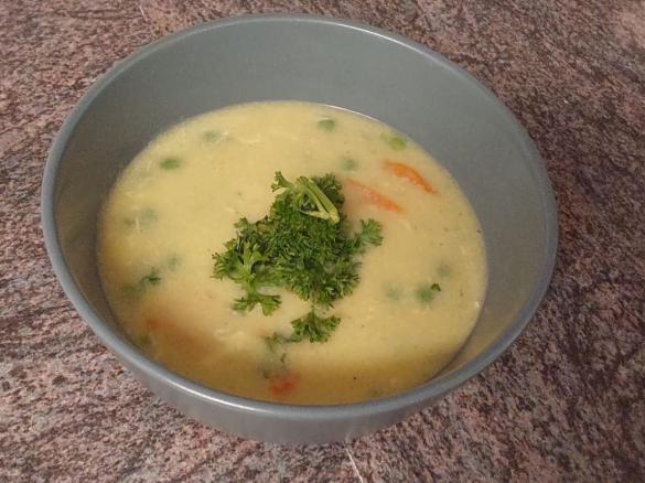 Bunte  - Griess - Cremesuppe