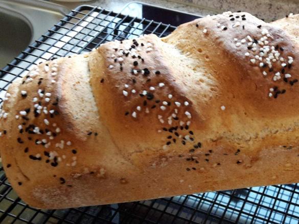 Variation von Buttermilchbrot