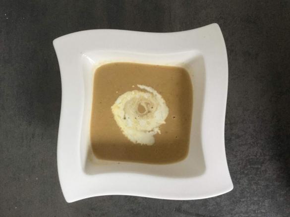 Kastaniensuppe bzw. Maronensuppe