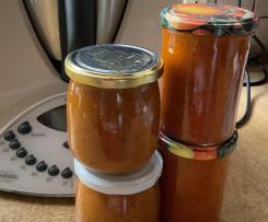 Tomatensoße mit Gemüse