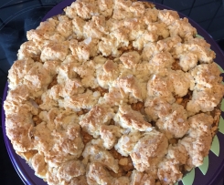 Variation Apfel-Streuselkuchen mit Printe und Rosinen