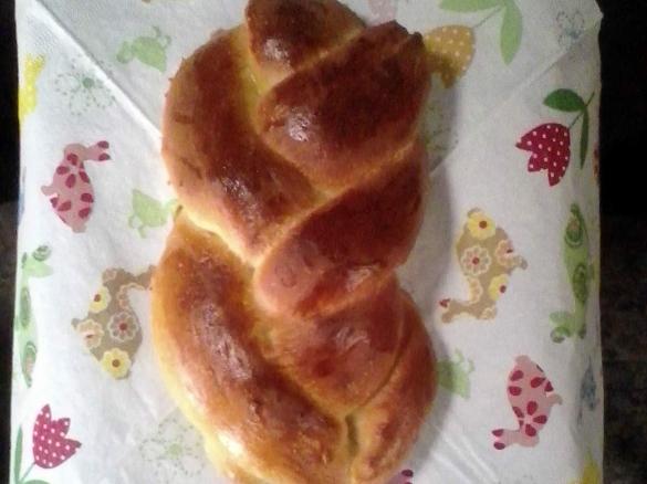 Hefezopf mit Xucker und Agavendicksaft