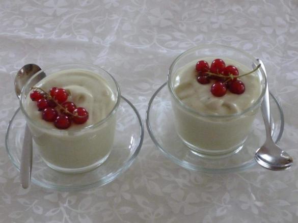 Süße Avocado Creme