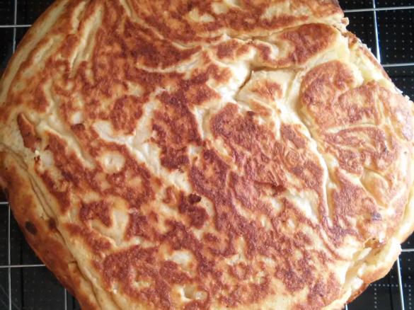 Pfannenbrot mit Schafskäse