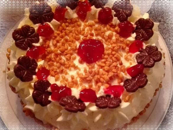 Preißelbeer-Sahne Torte.