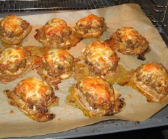 Überbackene Brötchen mit Hackfleisch und Paprika