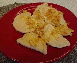 Piroggen mit Kartoffelfüllung