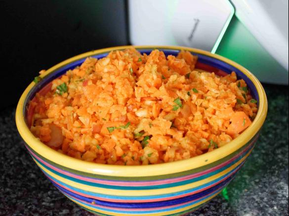 Möhren-Apfel-Rohkost (Mediterran)