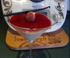 Vanille-Pannacotta mit Himbeergelee          aus dem mein Thermo Zeitschrift