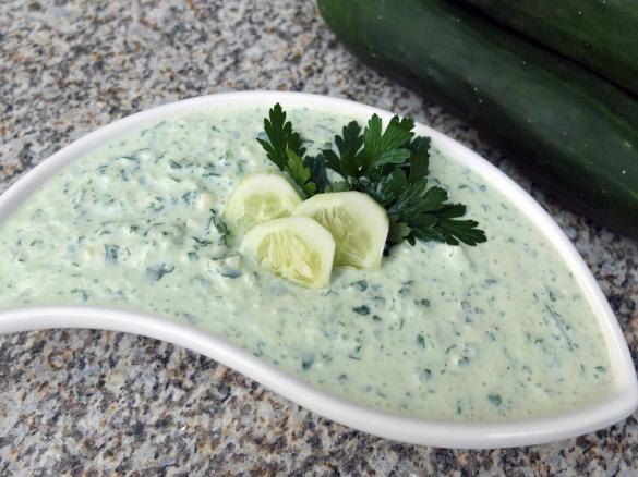 Gurke-Schafskäse-Aufstrich / -Dip