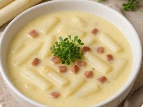 cremige Spargelsuppe a`la Mama