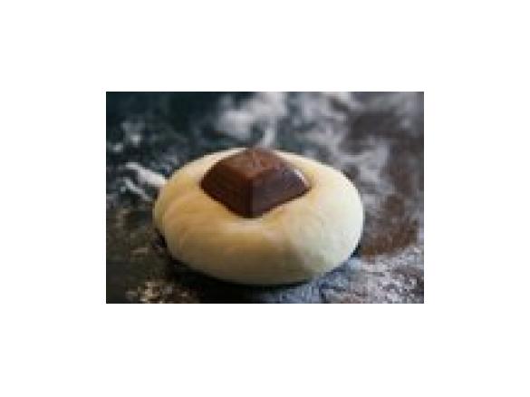 Hefe Schoko-Klößchen mit Kirschsoße