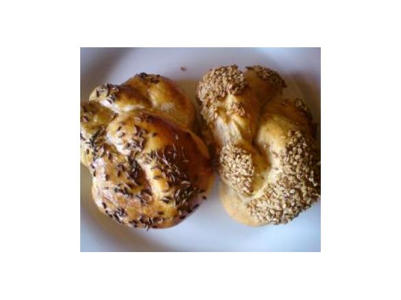 Körnerbrötchen mit Dinkel ... ohne Gehzeit, in den kalten Ofen