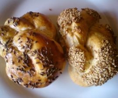 Körnerbrötchen mit Dinkel ... ohne Gehzeit, in den kalten Ofen