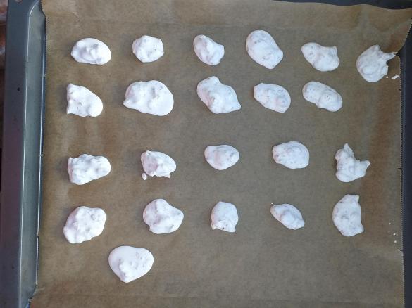 Plätzchen - Walnuss Schäumchen