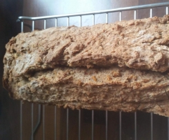 Märzenbrot mit Schinken und Zwiebel (schnell und einfach)