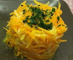 Zucchini-Möhren-Salat