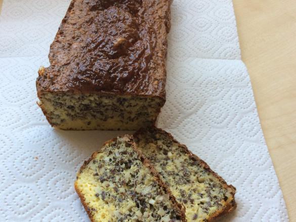 Low-Carb Brot mit Quark