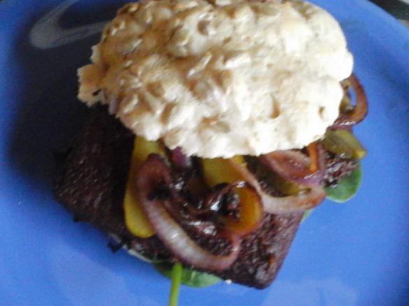 BARBECUE TOFU SANDWICH VEGAN TO GO