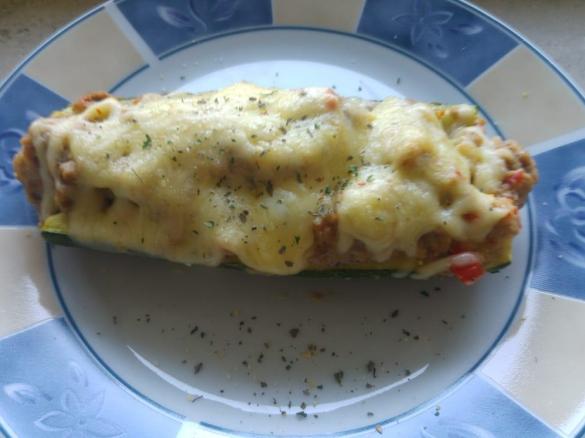 Gefüllte Zucchini alla Mona