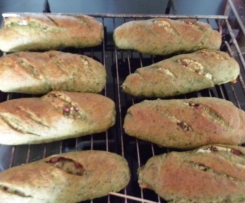 Spinat-Hörnchen mit Feta und Schinkenwürfeln